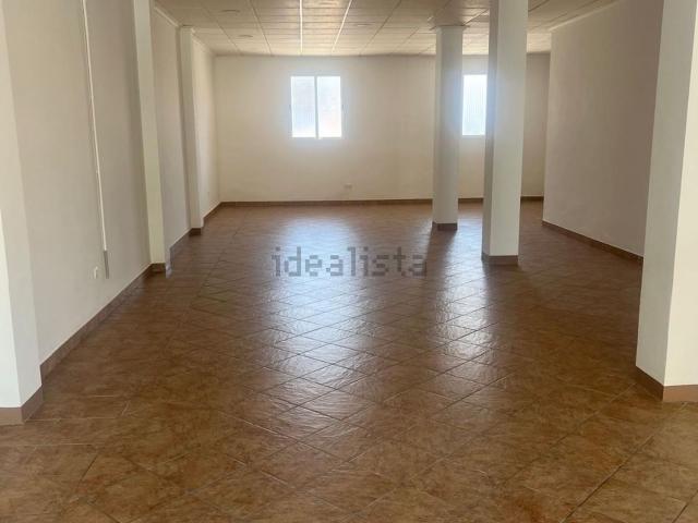 Local Comercial en venta en Baena