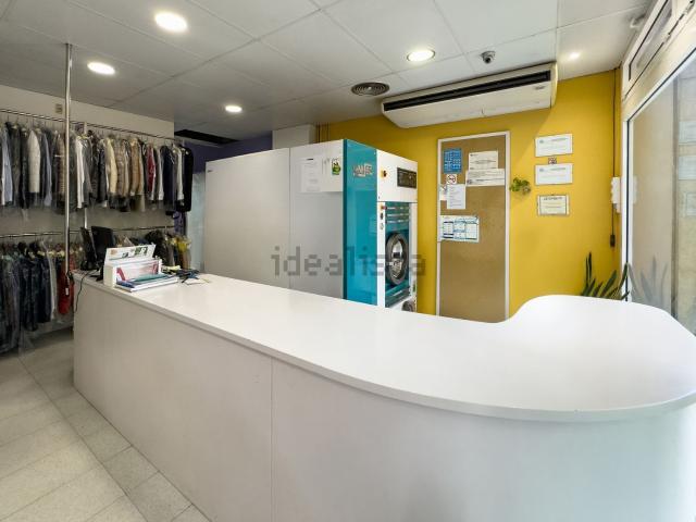 Local Comercial en venta en Banyoles, Pla de l'Estany