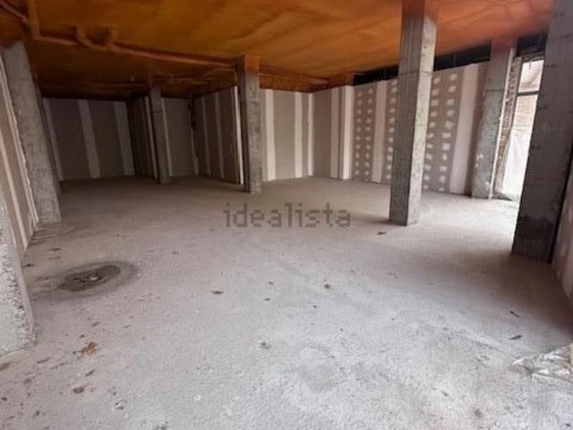 Local Comercial en venta en Barbastro, Huesca