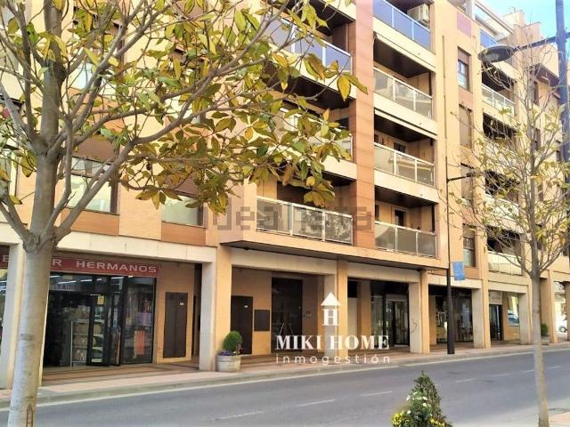 Local Comercial en venta en Somontano de Barbastro, Aragón