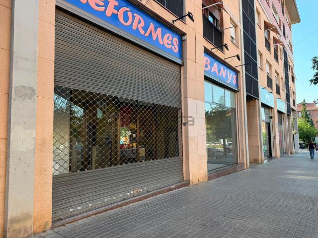 Local Comercial en alquiler en la Romànica, Barberà del Vallès