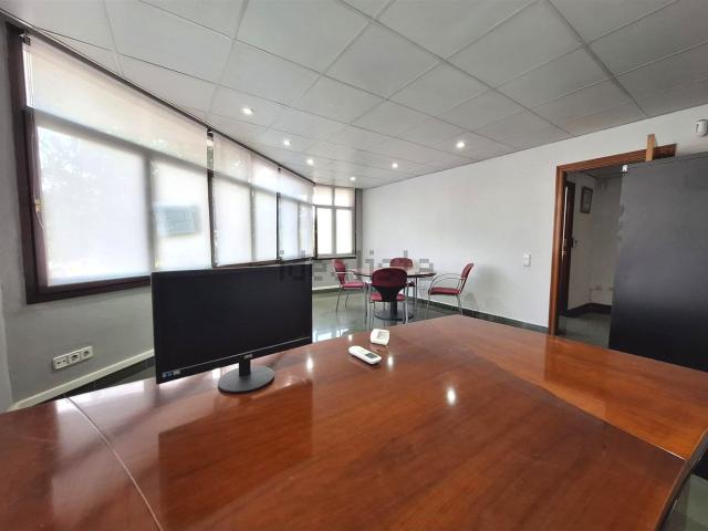 Local Comercial en alquiler en Eixample - Can Llobet, Barberà del Vallès