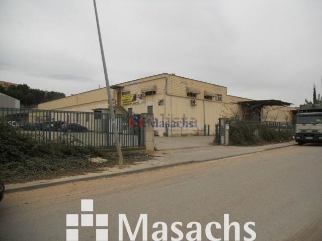 Nave en venta en Barberà Del Vallès, la Romànica