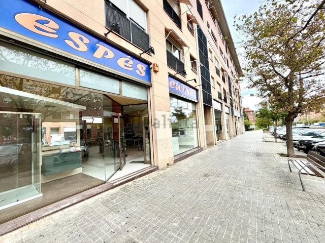 Local Comercial en alquiler en Eixample - Can Llobet, Barberà del Vallès