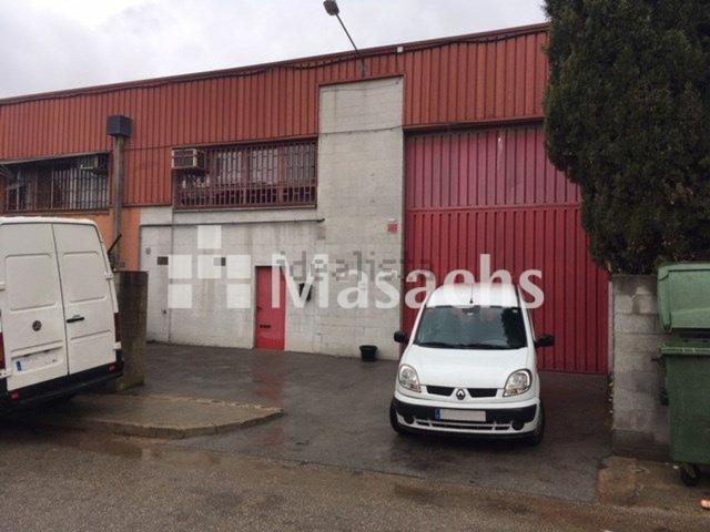 Nave en venta en Barberà Del Vallès
