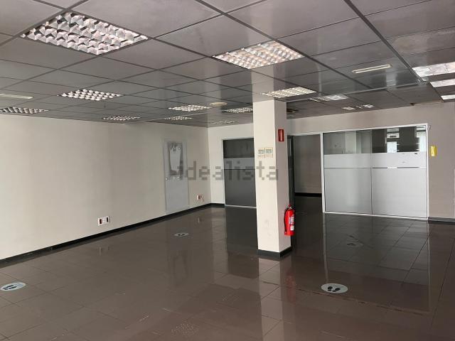 Local Comercial en alquiler en la Romànica, Vallès Occidental