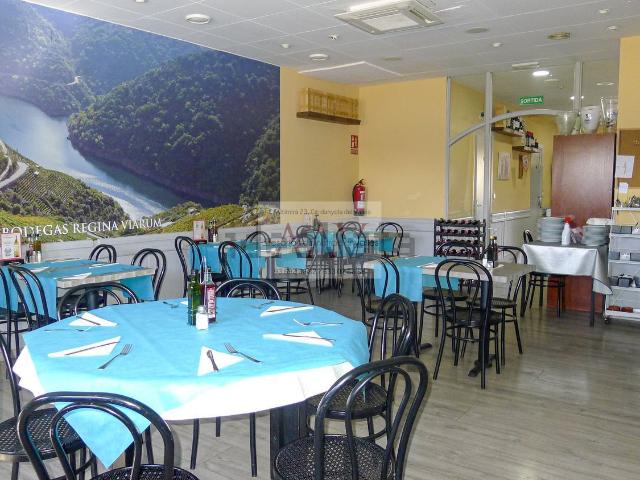 Local Comercial en alquiler en Estació - Ca n'Espeter, Barberà del Vallès