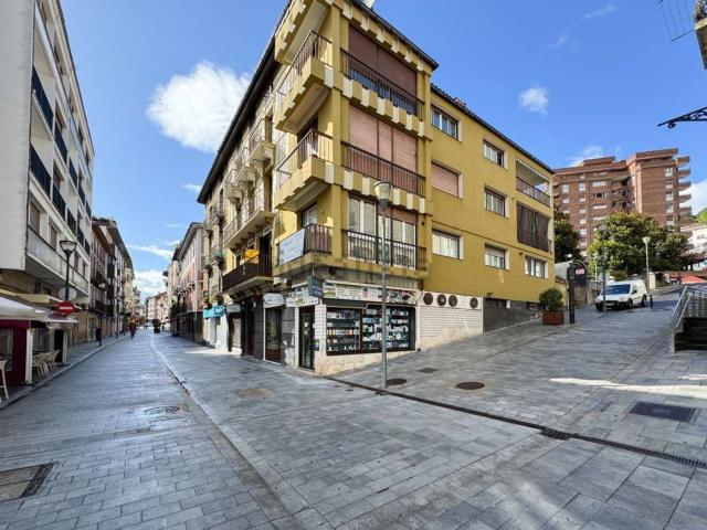 Local Comercial en venta en Beasain, Guipúzcoa