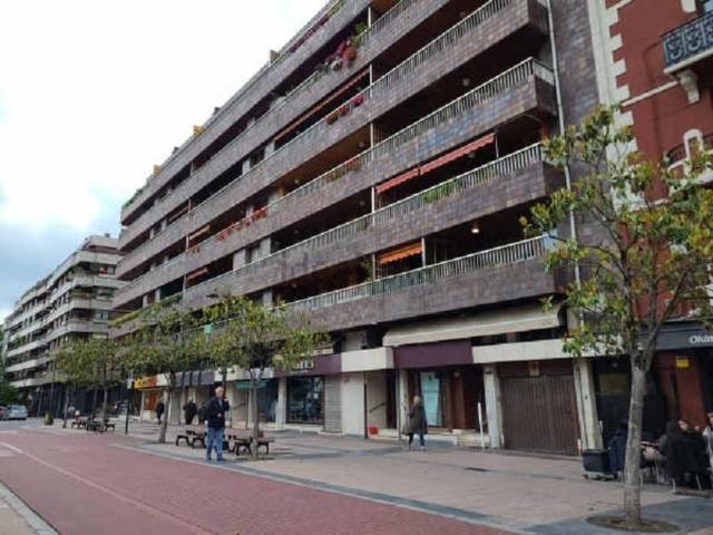 Local Comercial en venta en Beasain, Guipúzcoa