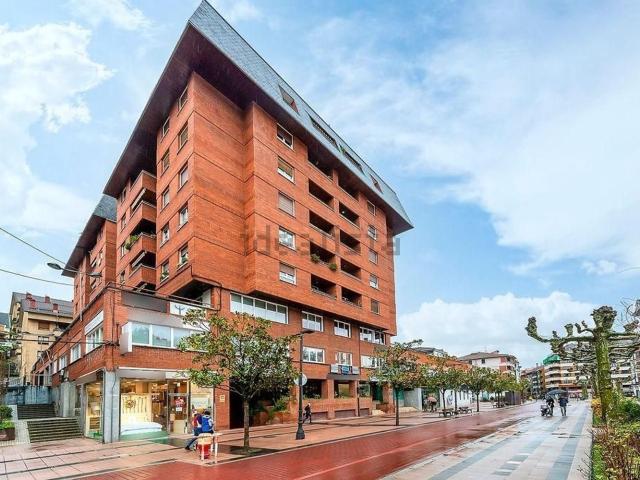 Local Comercial en venta en Beasain, Guipúzcoa
