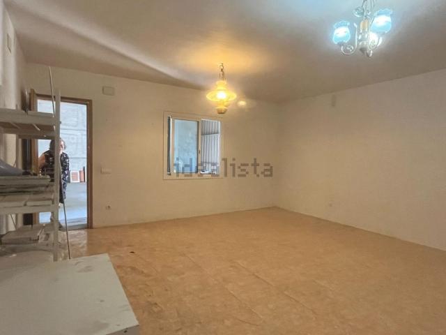 Nave en venta en Bellvei
