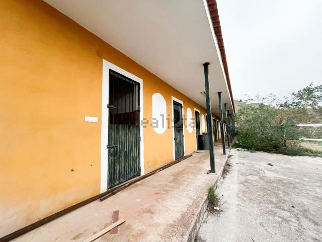 Local Comercial en alquiler en Vélez-málaga, Málaga