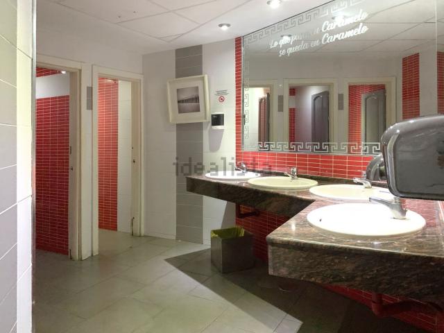 Local Comercial en alquiler en Benalmádena, Benalmádena Costa