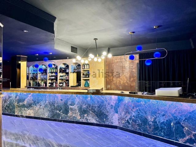 Local Comercial en alquiler en Benalmádena, Benalmádena Costa
