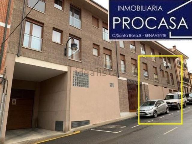 Local Comercial en venta en Santa Clara, Benavente
