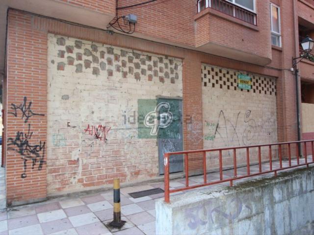 Local Comercial en venta en Santa Clara, Benavente