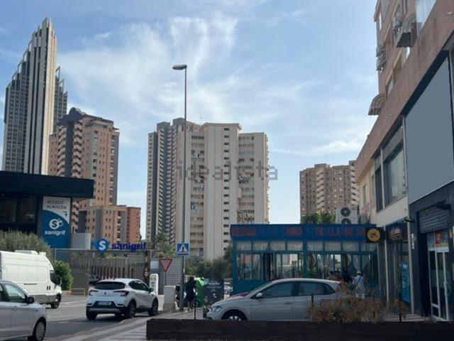 Local Comercial en venta en la Cala, la Marina Baixa
