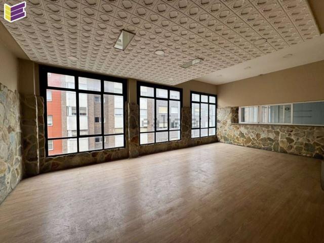 Local Comercial en venta en Vigo