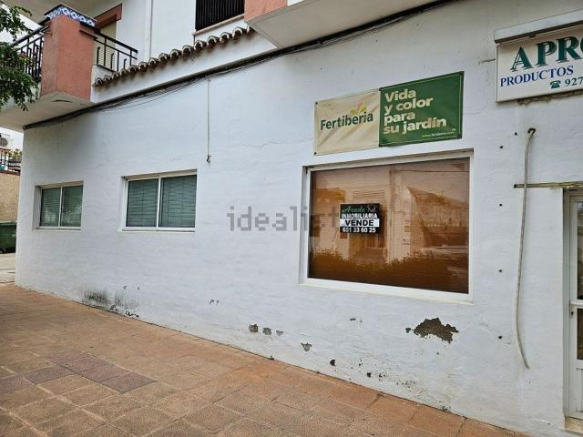Local Comercial en venta en Brozas
