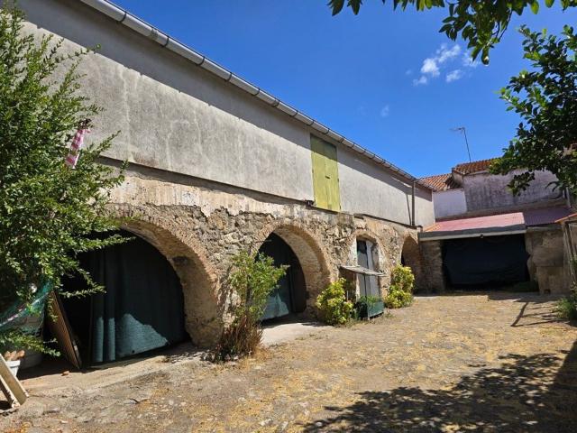 Nave en venta en Brozas, Extremadura