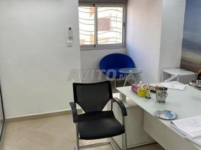 Bureau location à Anfa, Gharb-Chrarda-Beni Hssen