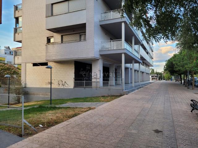 Local Comercial en alquiler en Cáceres, Los Fratres