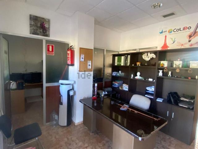 Local Comercial en venta en Cáceres, Extremadura