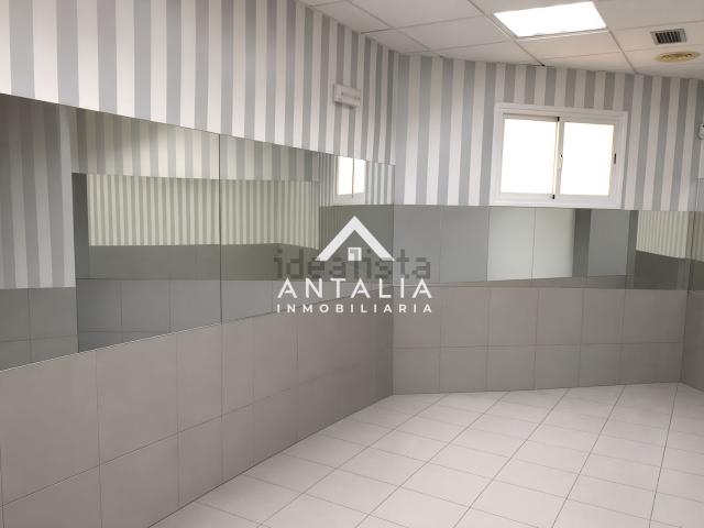 Local Comercial en venta en Nuevo Cáceres, Cáceres