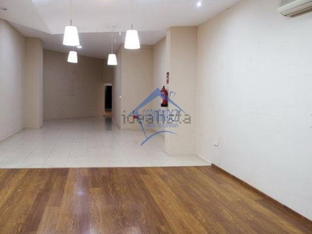 Local Comercial en venta en Santa Clara, Cáceres