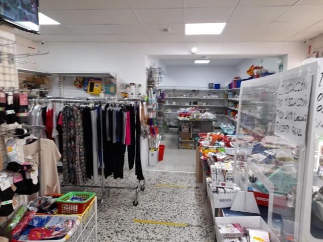Local Comercial en venta en Llopis Ivorra, Cáceres