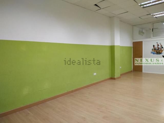 Local Comercial en alquiler en Cánovas, Cáceres