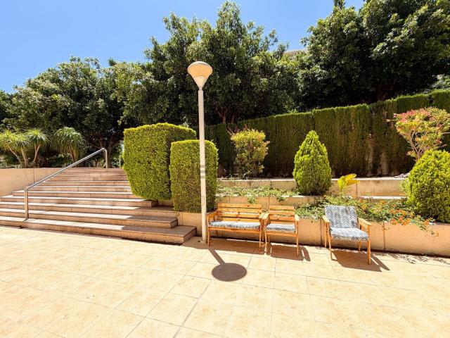 Local Comercial en venta en la Cala de Finestrat, Finestrat