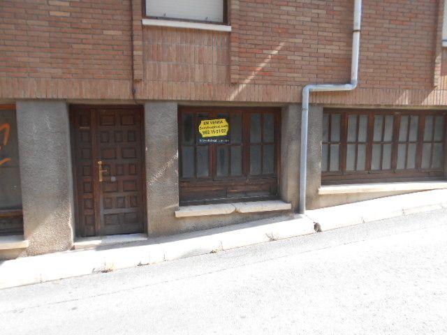 Local Comercial en venta en Arenas De San Pedro