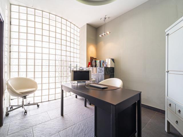 Local Comercial en venta en Uribarri, Bilbao