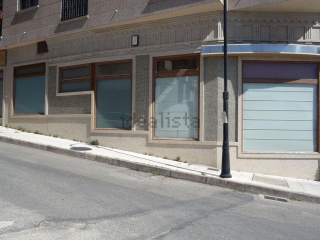 Local Comercial en venta en Darbo, O Morrazo