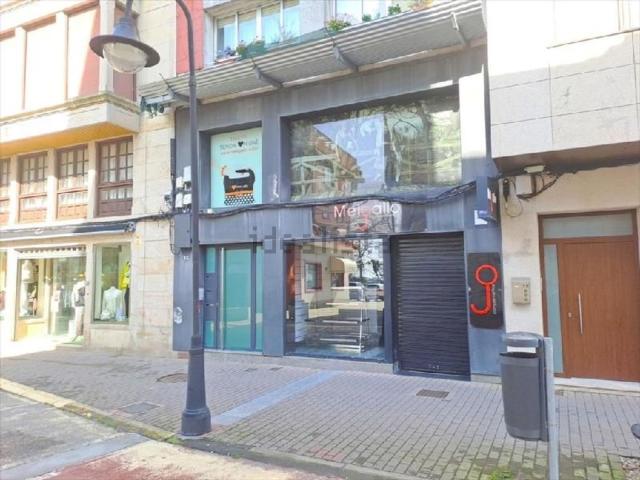Local Comercial en venta en Cangas, O Morrazo