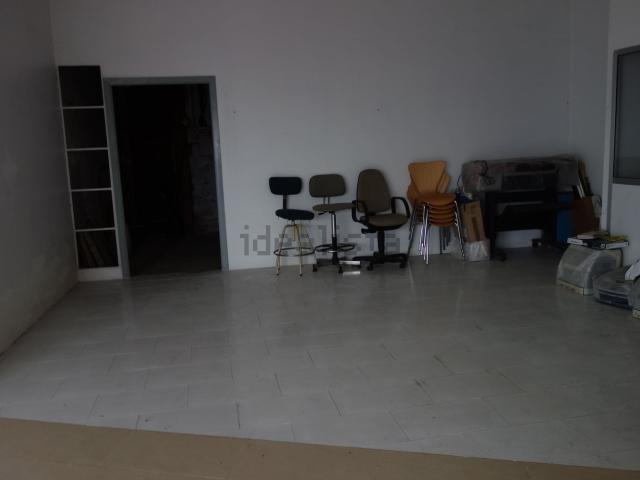 Local Comercial en alquiler en Coiro, O Morrazo
