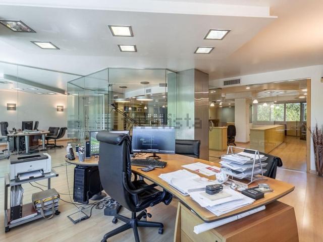 Local Comercial en venta en Centro, Comarca de la Vega de Granada