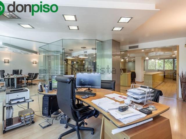 Local Comercial en venta en Genil, Comarca de la Vega de Granada