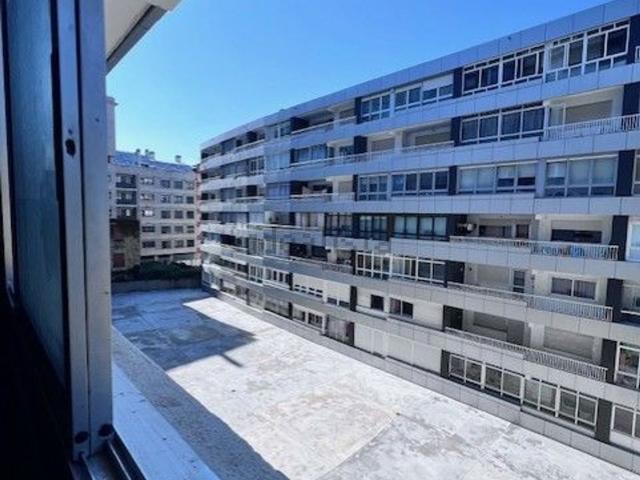 Local Comercial en venta en Vigo, O Berbés