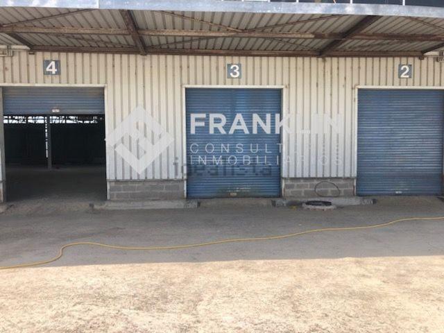 Nave en alquiler en Celrà, Girona