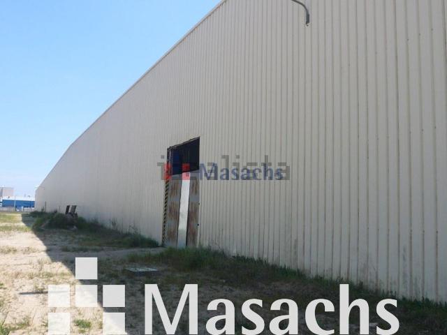 Nave en venta en Celrà