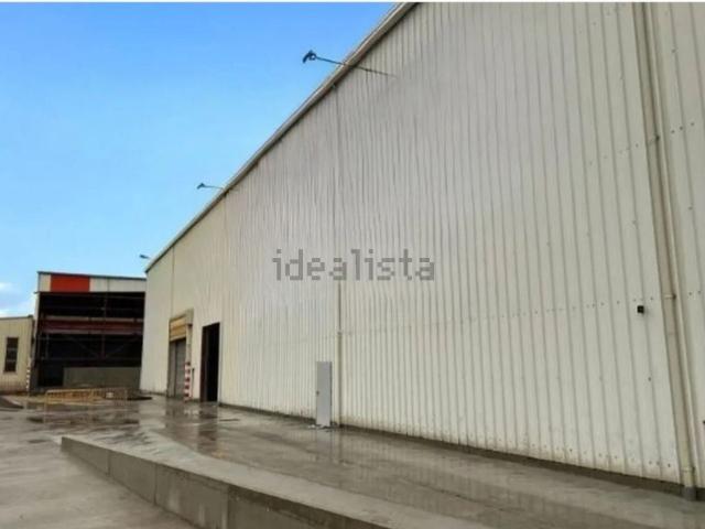 Nave en alquiler en Celrà