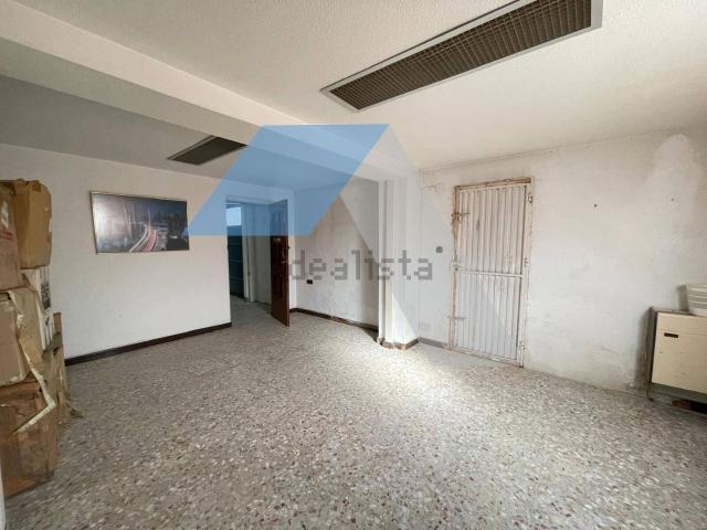 Nave en venta en Corts Valencianes, el Baix Vinalopó