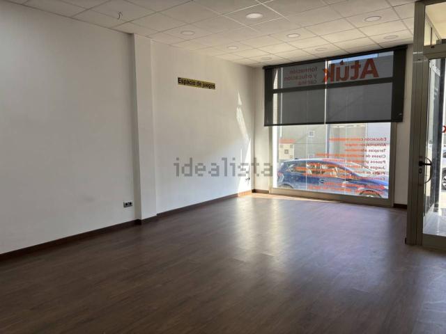 Local Comercial en alquiler en Osona, Catalunya