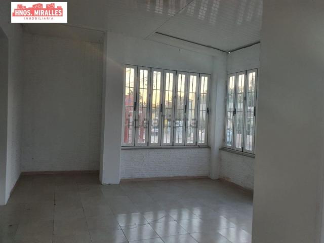 Local Comercial en alquiler en Urbanización Doña Pepa, el Baix Segura / La Vega Baja