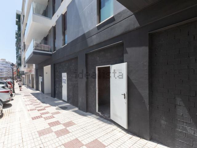 Local Comercial en alquiler en Balcones del Mar, Estepona