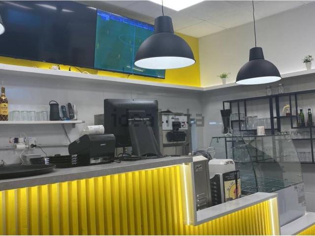 Local Comercial en alquiler en Barriada Blas Infante, Estepona