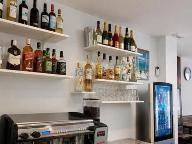 Local Comercial en alquiler en Barriada Islas Canarias, Estepona