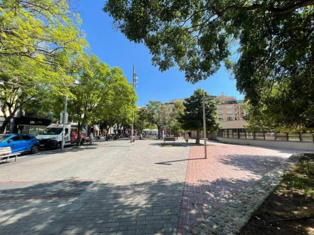 Local Comercial en alquiler en les Fontetes, Cerdanyola del Vallès